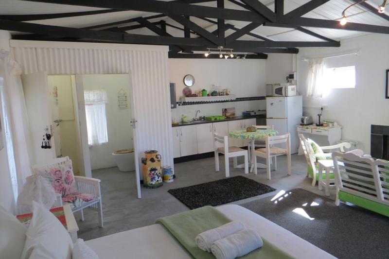 4 Bedroom Property for Sale in Nieu Bethesda Eastern Cape